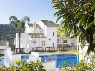 Alcaidesa, Brand new apartment in La Alcaidesa with stunning sea and golf views