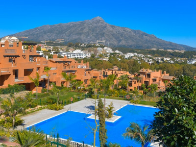 Nueva Andalucia, New luxury duplex penthouse for sale in Nueva Andalucia just behind Pueto Banus