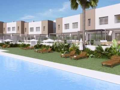 Estepona, 48 houses with 3 bedrooms, 3 bathrooms, and large terraces in Estepona