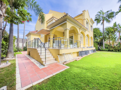 Villa  en venta en  Marbella - Puerto Banus - Marbella - Puerto Banus Villa